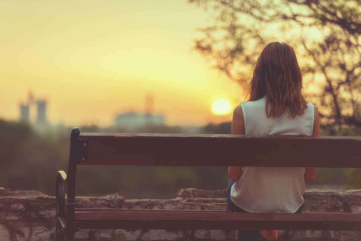 How To Stop Being Strung Along By A Guy & Get What You Deserve